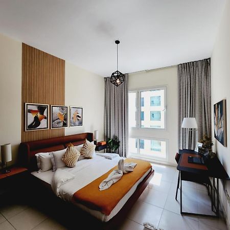 Lovely 1-Bedroom Apartment In The Heart Of Dubai Marina المظهر الخارجي الصورة