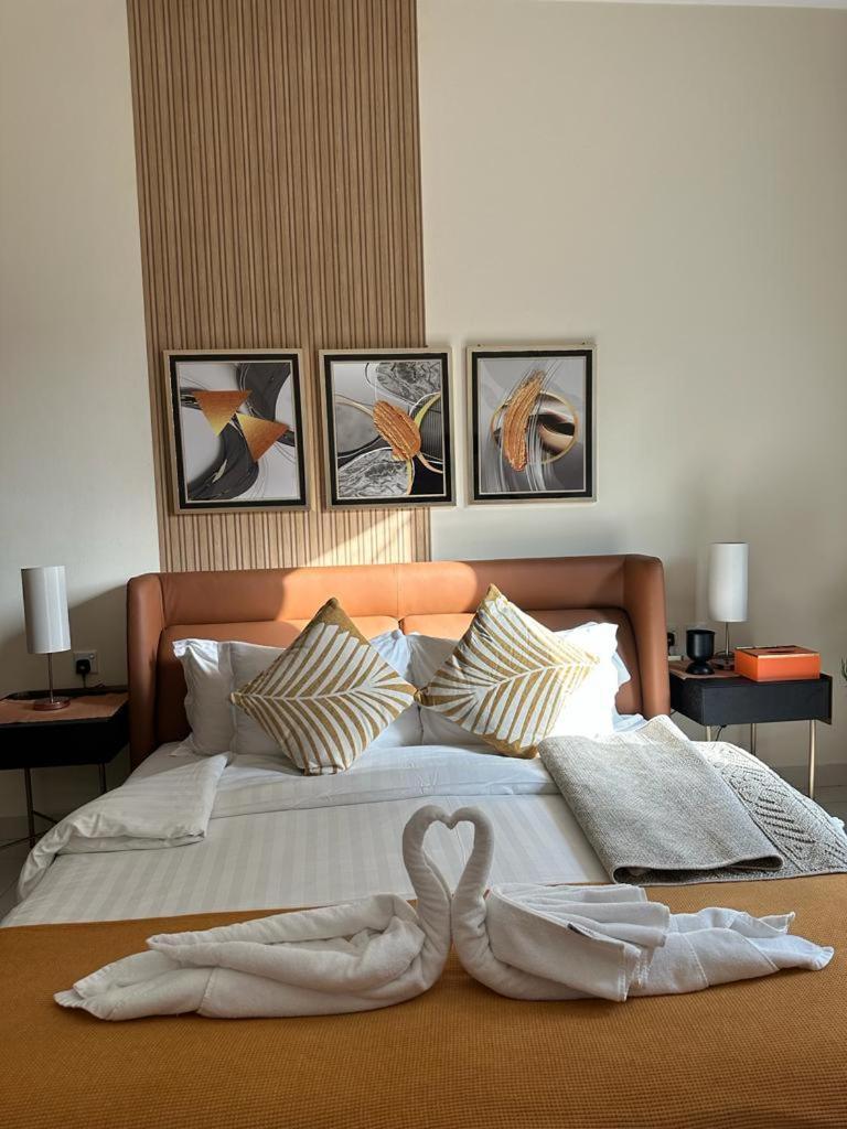 Lovely 1-Bedroom Apartment In The Heart Of Dubai Marina المظهر الخارجي الصورة